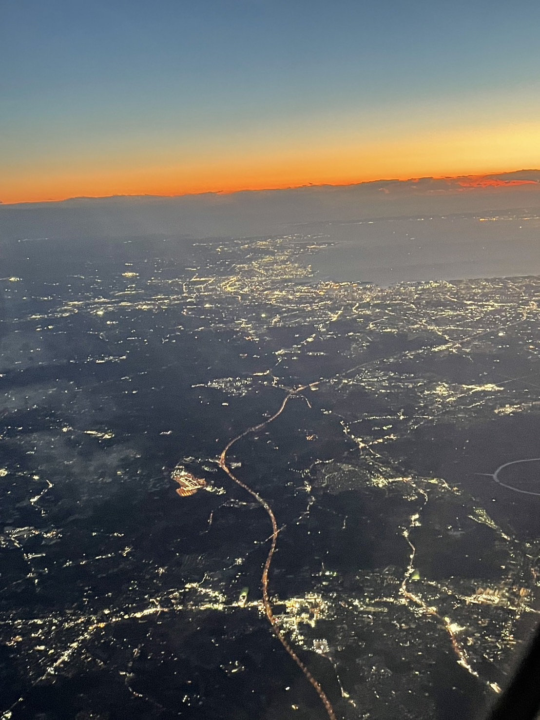 飛行機から見下ろしたソウルの街